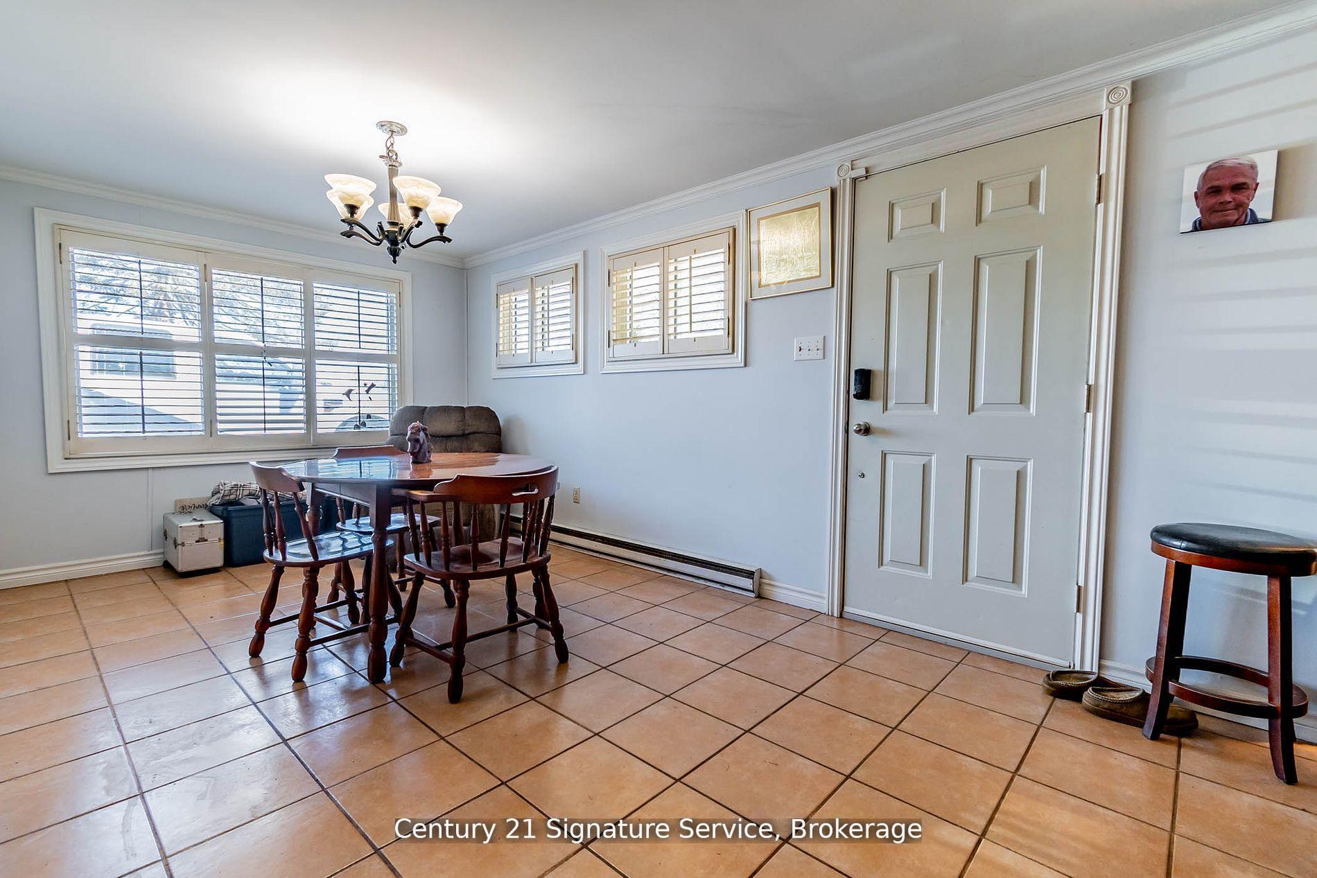 Photo 5 of 752 Empire Road, Port Colborne, Sherkston — HOMEH