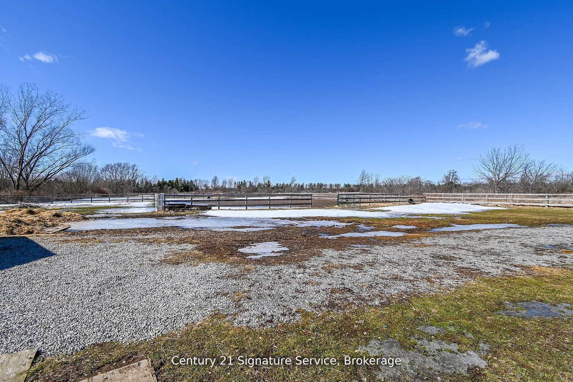 Photo 22 of 752 Empire Road, Port Colborne, Sherkston — HOMEH