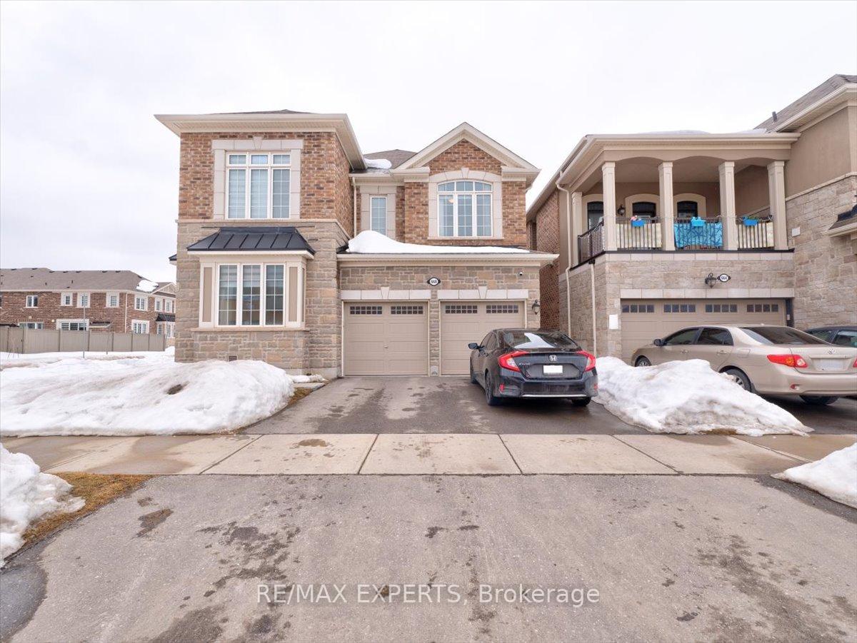 Photo 2 of 668 Kennedy Circle W, Milton, Cobban — HOMEH