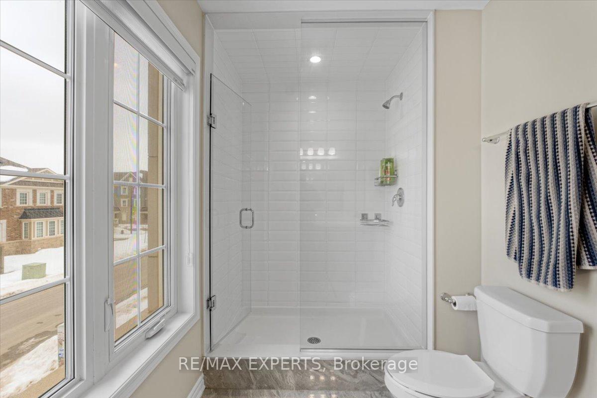 Photo 27 of 668 Kennedy Circle W, Milton, Cobban — HOMEH