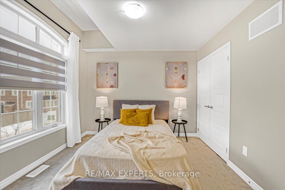 Photo 30 of 668 Kennedy Circle W, Milton, Cobban — HOMEH