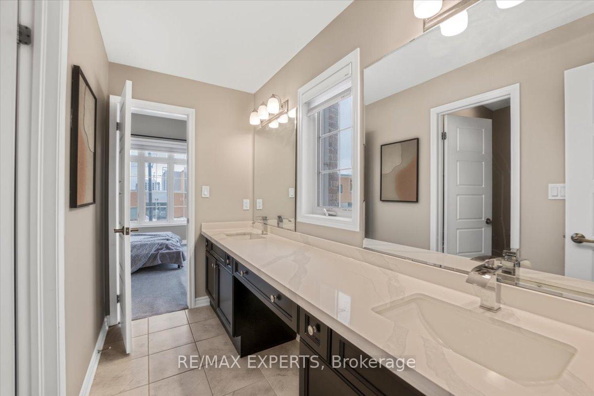 Photo 31 of 668 Kennedy Circle W, Milton, Cobban — HOMEH