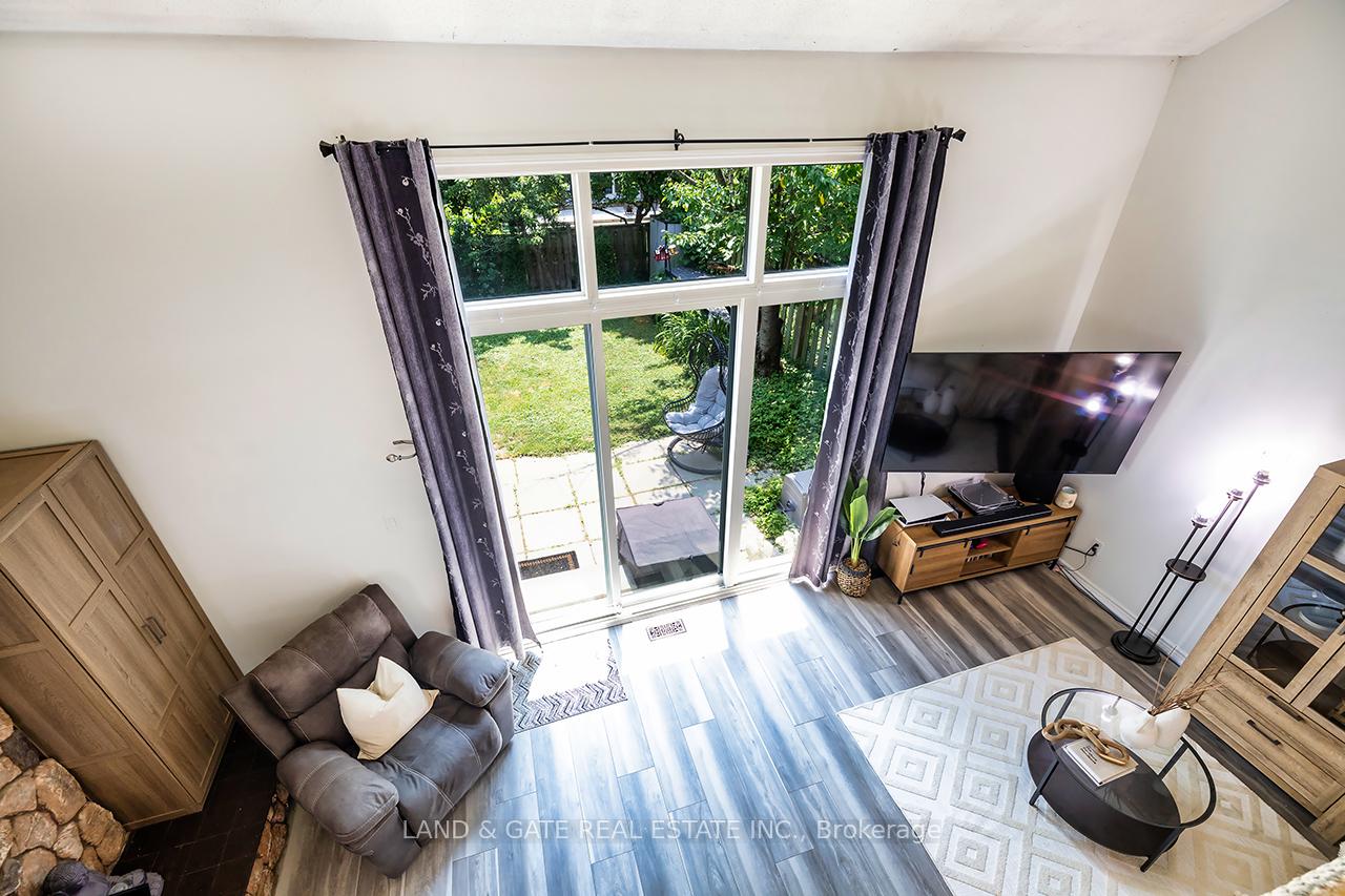 Photo 19 of 1753 Foleyet Crescent, Pickering, Liverpool — HOMEH