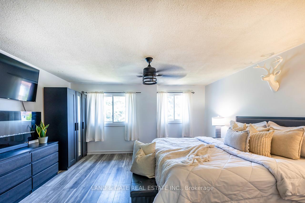Photo 20 of 1753 Foleyet Crescent, Pickering, Liverpool — HOMEH