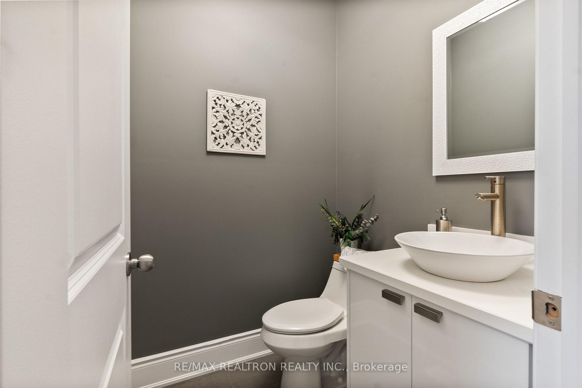 Photo 18 of 874 Wingarden Crescent, Pickering, Dunbarton — HOMEH