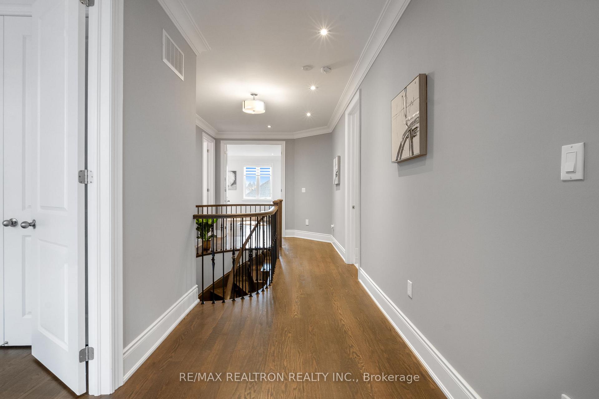 Photo 25 of 874 Wingarden Crescent, Pickering, Dunbarton — HOMEH
