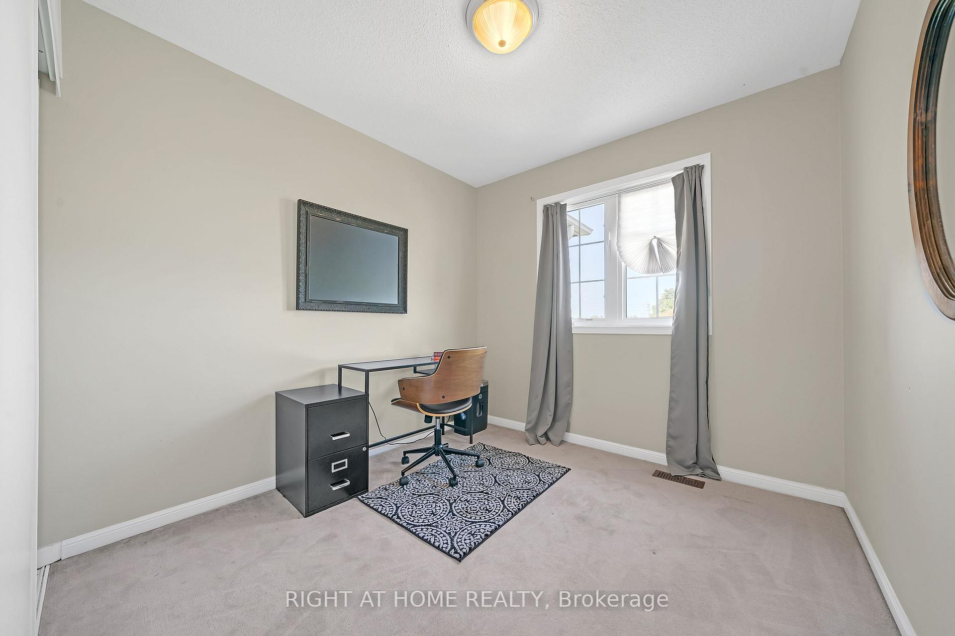 Photo 30 of 906 Bourne Crescent, Oshawa, Lakeview — HOMEH