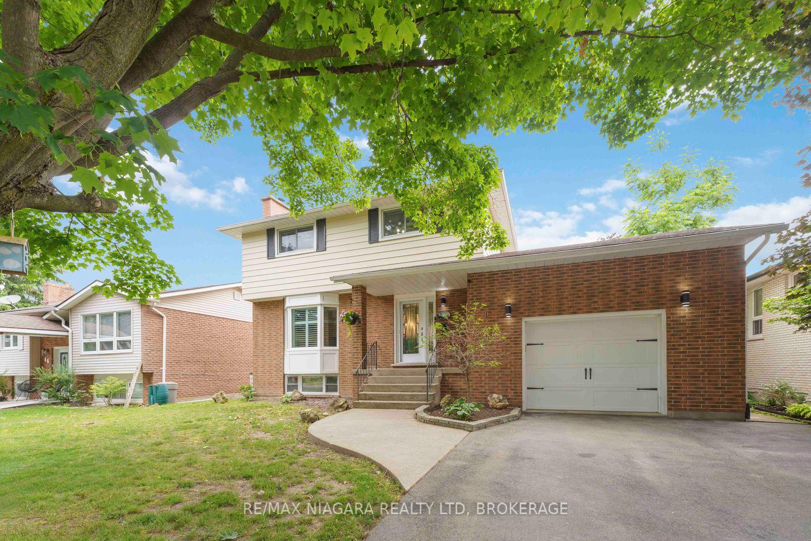 Photo 15 of 48 Michael Drive S, Port Colborne, Sugarloaf — HOMEH