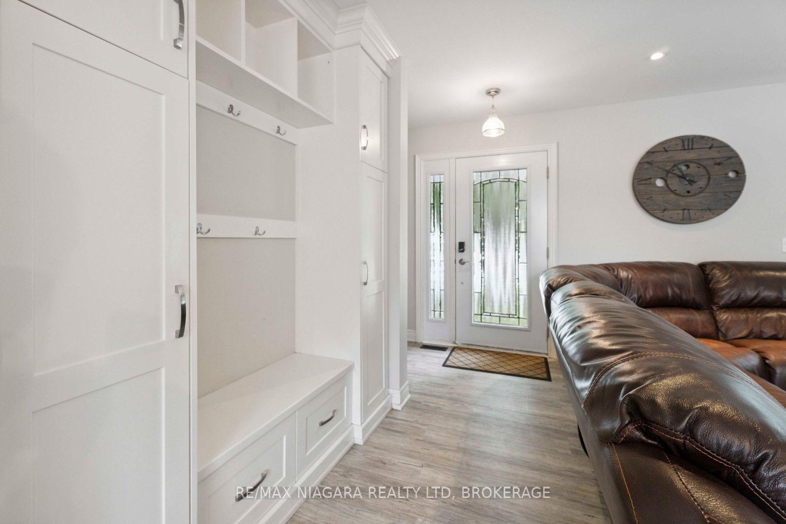 Photo 17 of 48 Michael Drive S, Port Colborne, Sugarloaf — HOMEH
