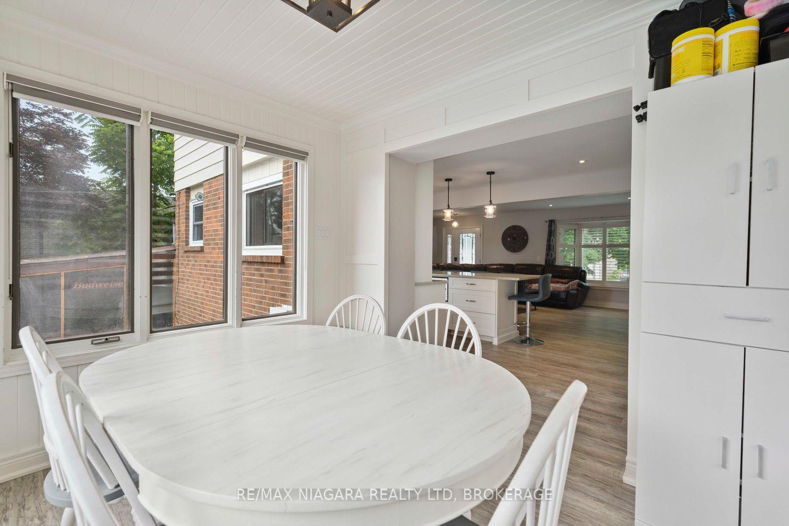 Photo 32 of 48 Michael Drive S, Port Colborne, Sugarloaf — HOMEH