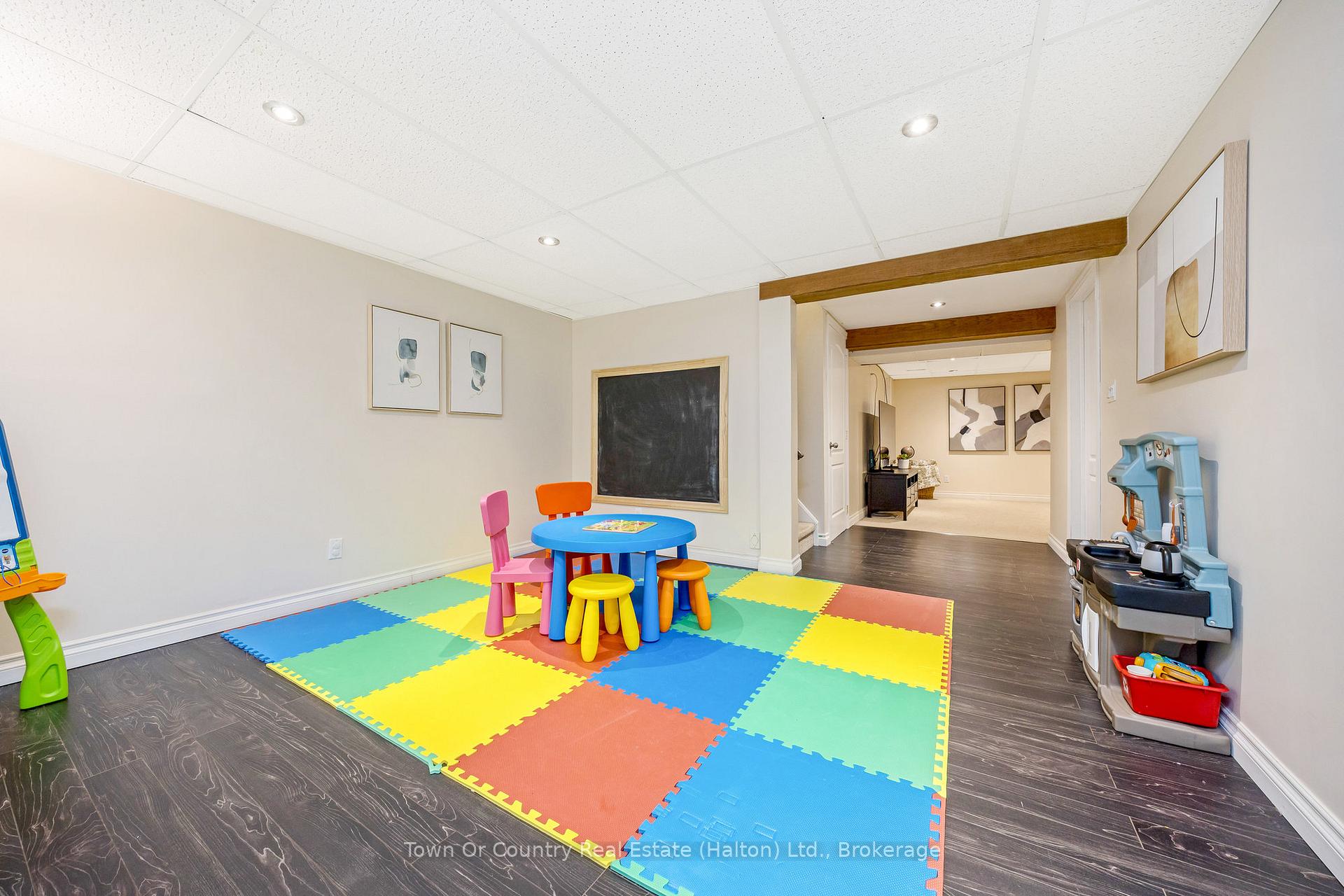 Photo 28 of 631 Laurier Avenue, Milton, Timberlea — HOMEH