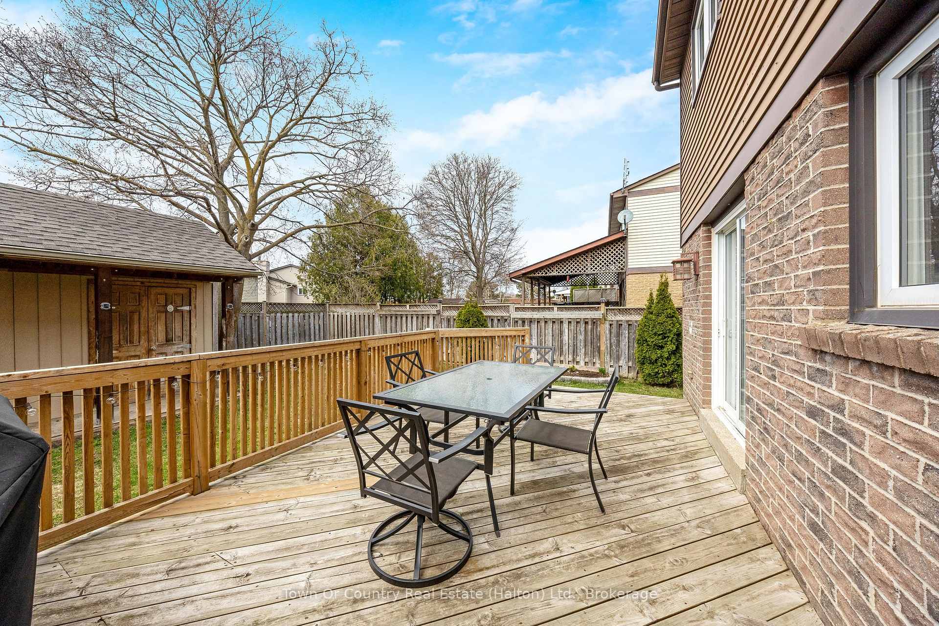 Photo 34 of 631 Laurier Avenue, Milton, Timberlea — HOMEH