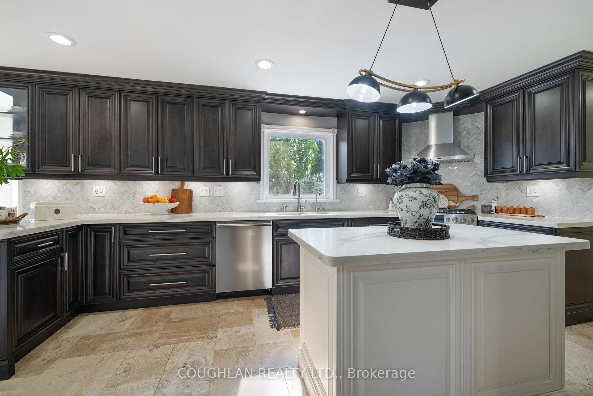 Photo 9 of 4996 Canso Drive, Pickering, Rural Pickering — HOMEH