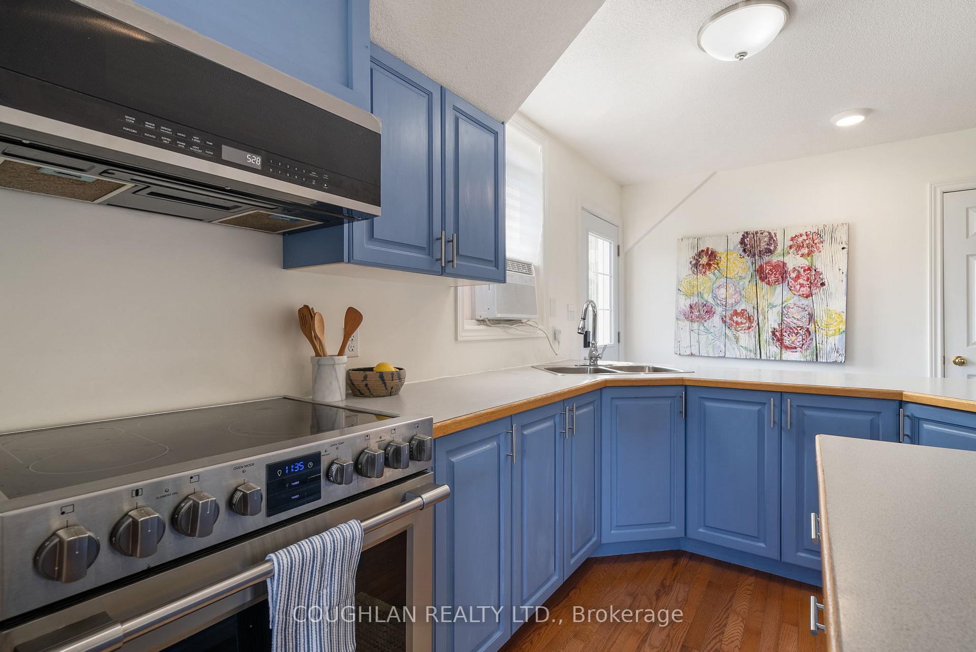 Photo 32 of 4996 Canso Drive, Pickering, Rural Pickering — HOMEH