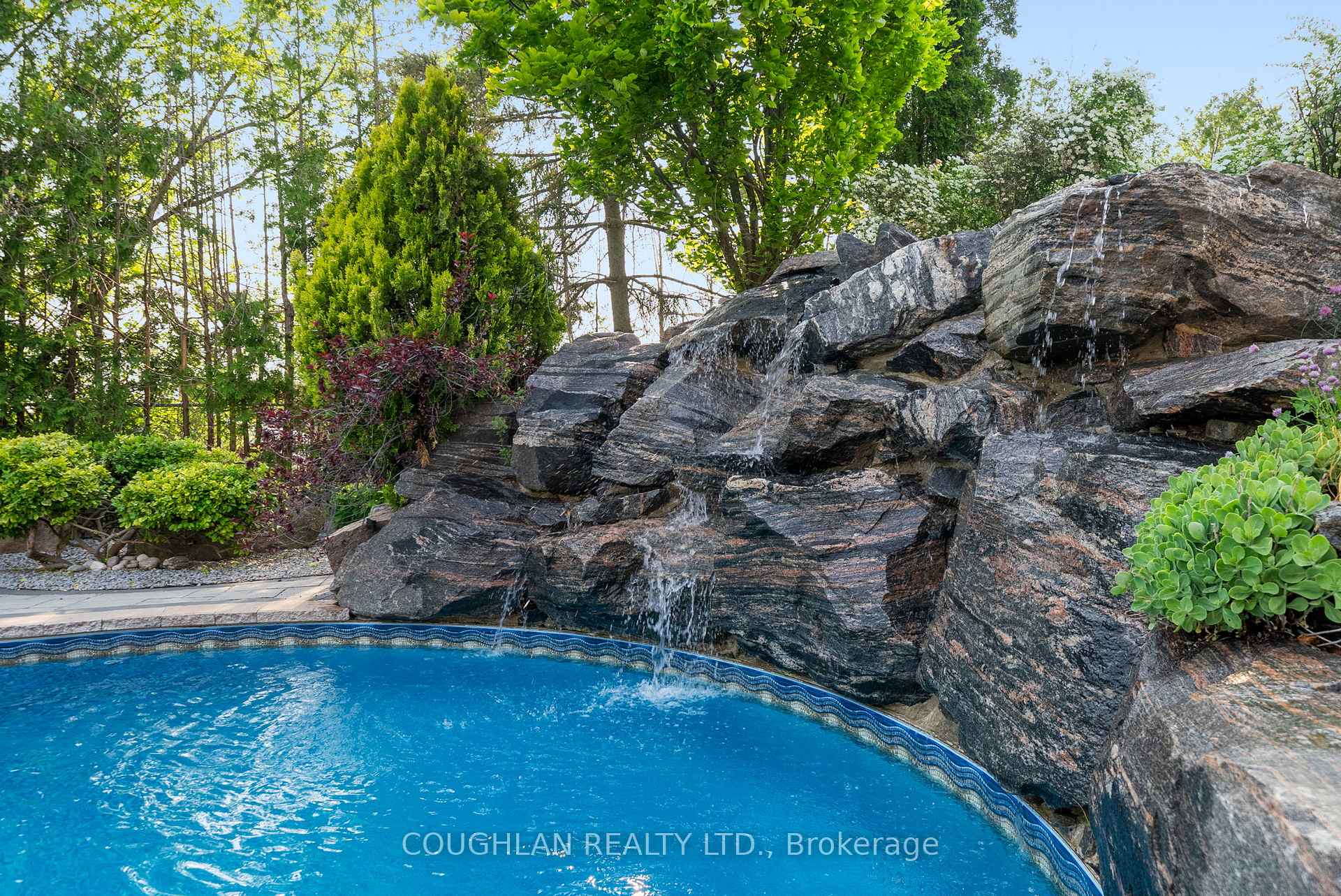 Photo 40 of 4996 Canso Drive, Pickering, Rural Pickering — HOMEH