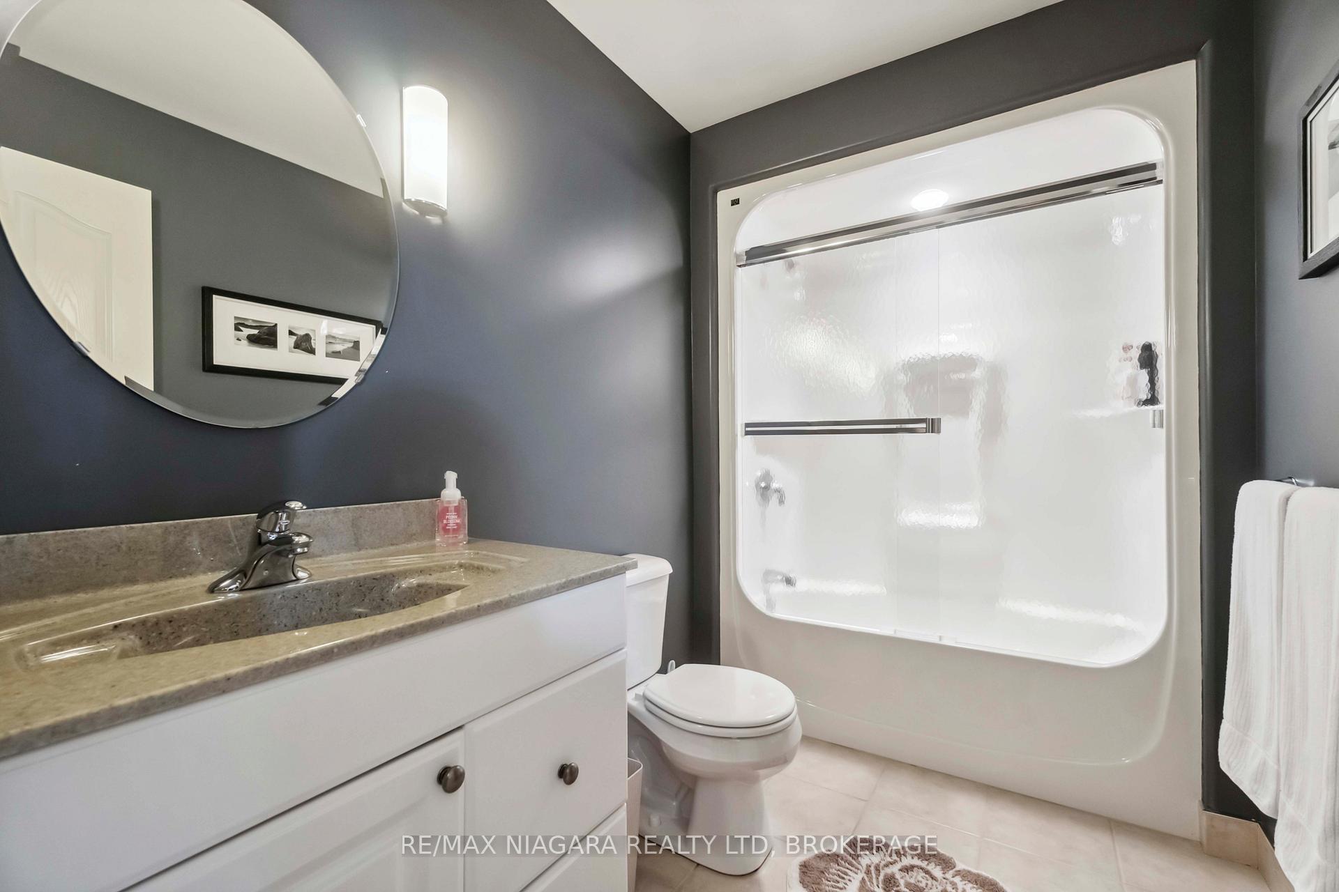 Photo 26 of 4800 Lyon's Parkway, Niagara Falls, Lyons Creek — HOMEH
