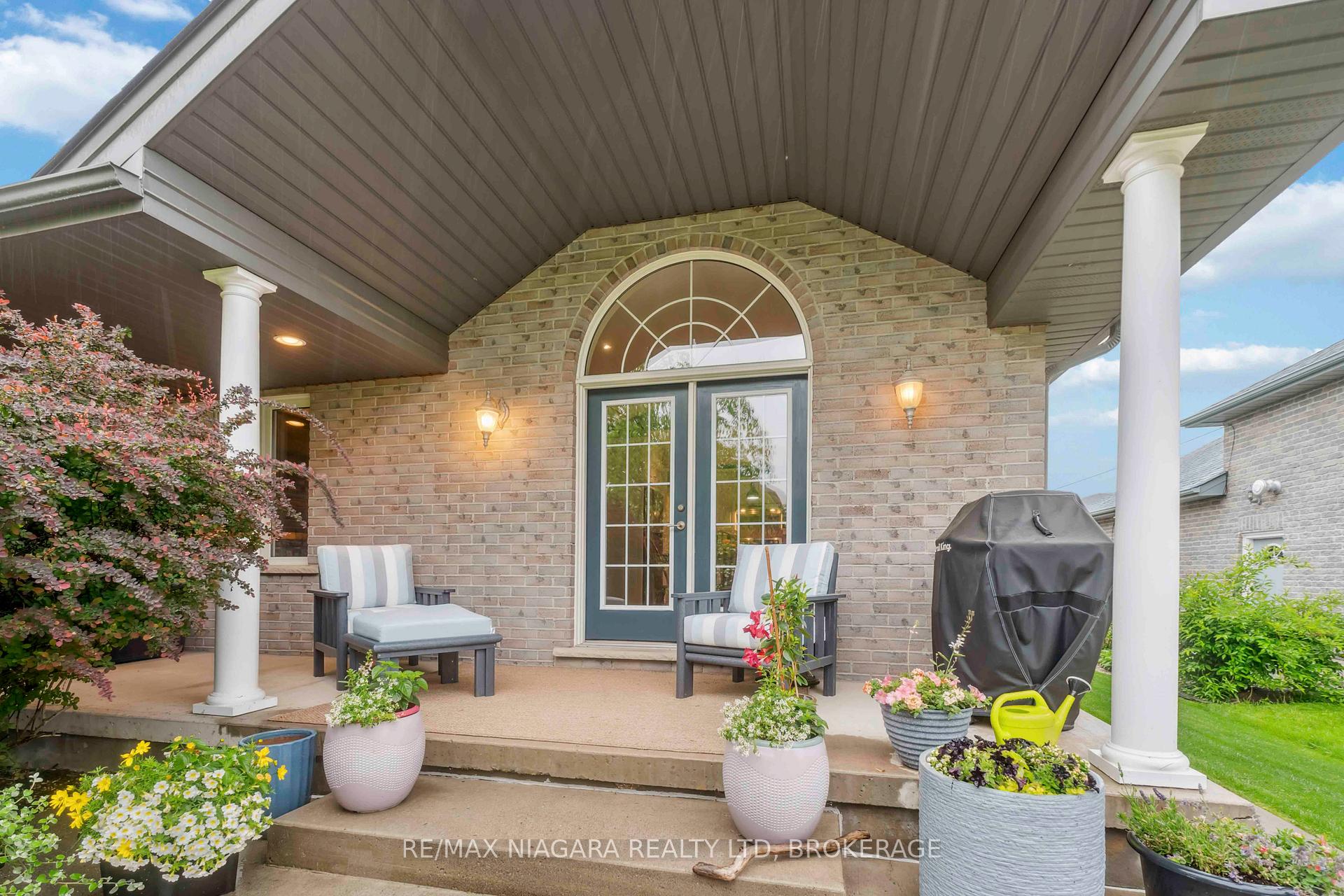 Photo 38 of 4800 Lyon's Parkway, Niagara Falls, Lyons Creek — HOMEH
