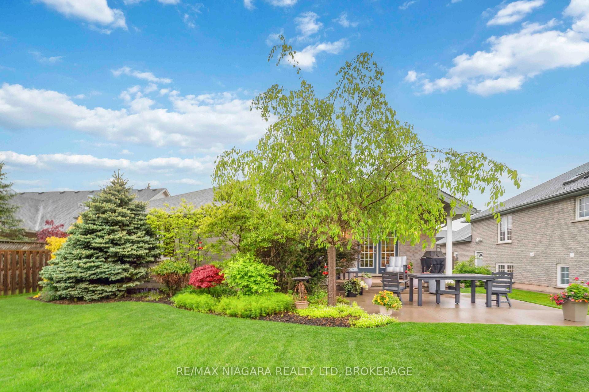 Photo 40 of 4800 Lyon's Parkway, Niagara Falls, Lyons Creek — HOMEH
