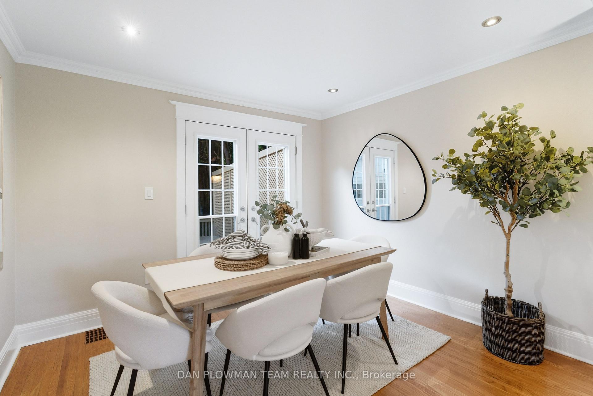 Photo 7 of 156 Roxborough Avenue, Oshawa, O'Neill — HOMEH