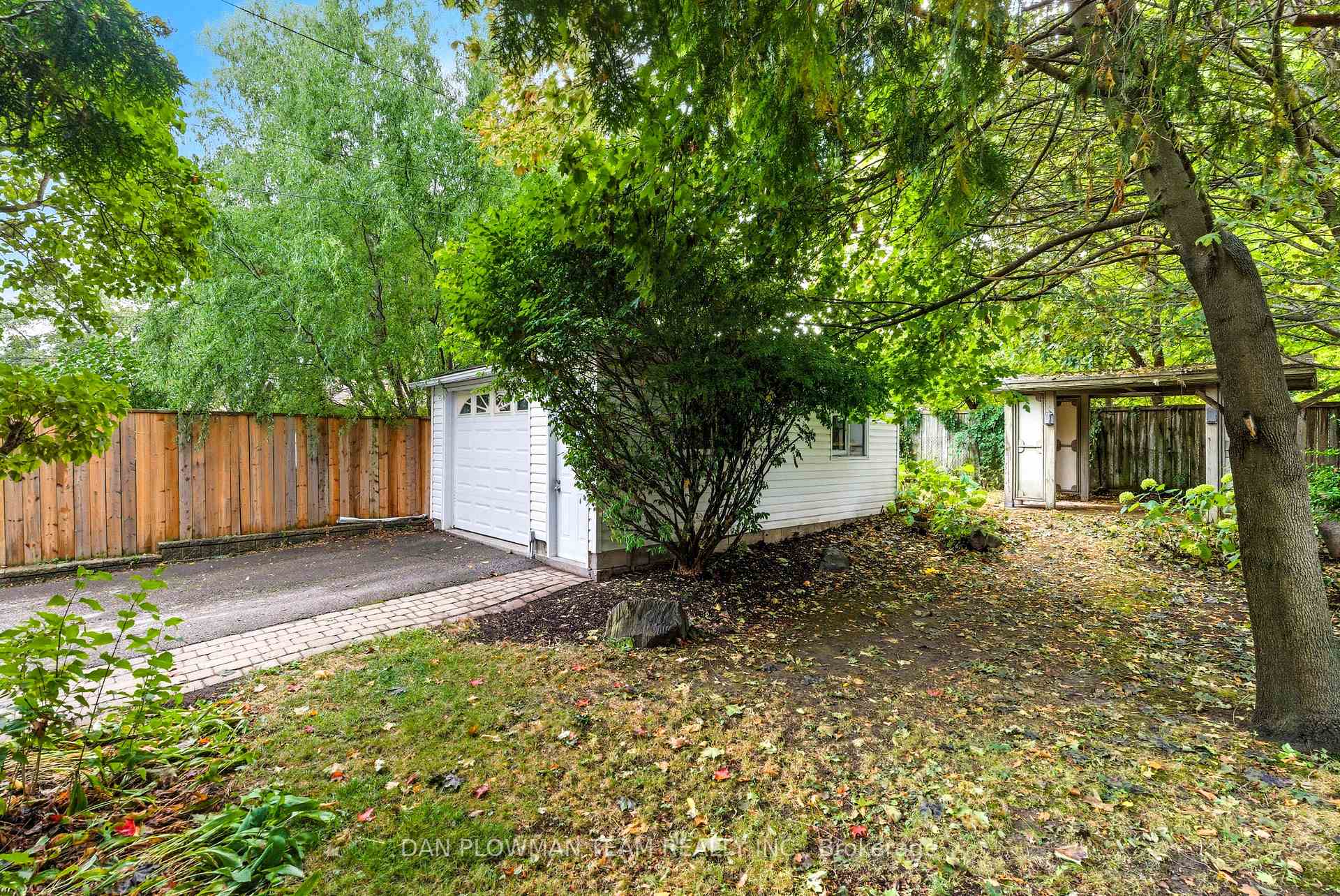 Photo 41 of 156 Roxborough Avenue, Oshawa, O'Neill — HOMEH