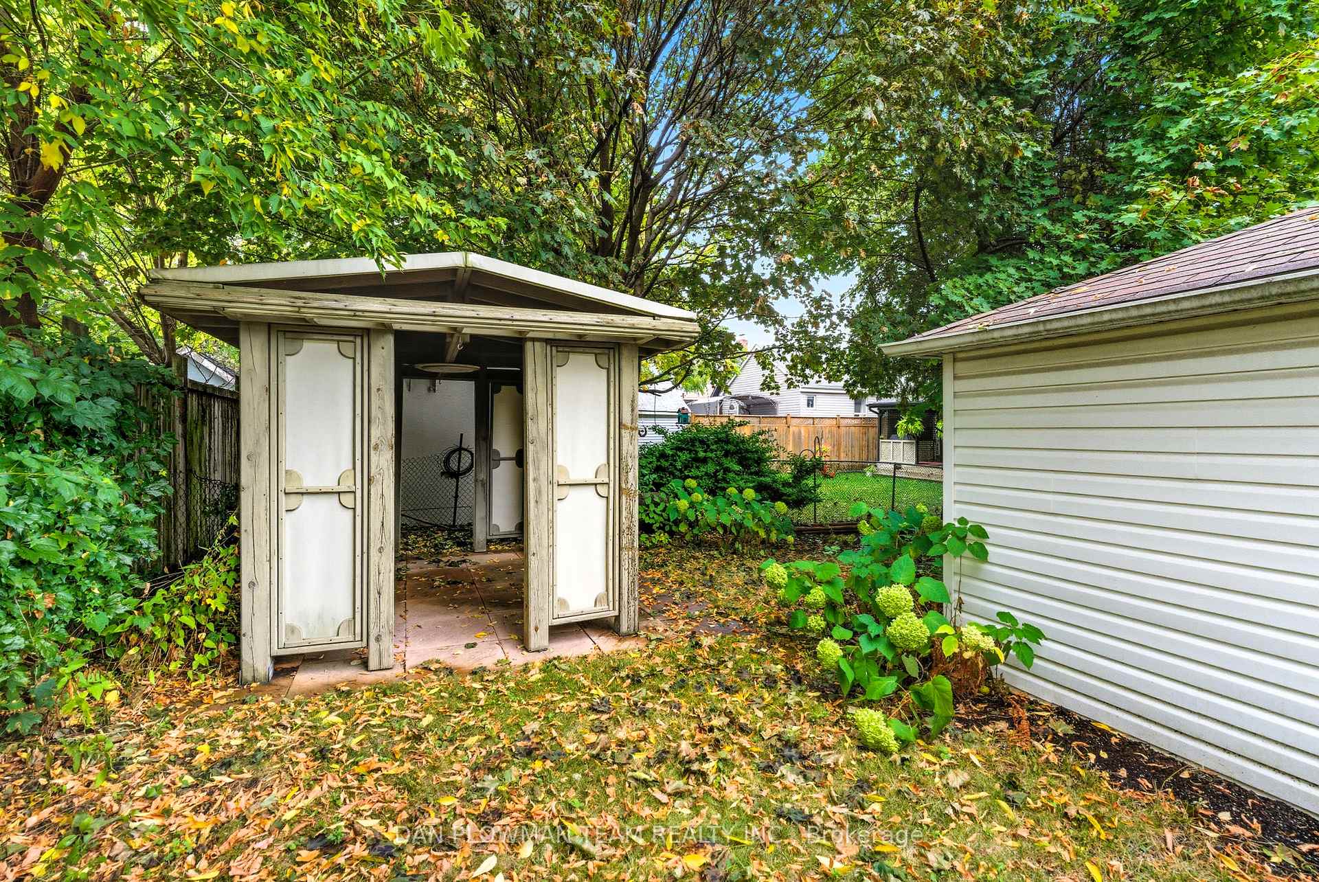 Photo 43 of 156 Roxborough Avenue, Oshawa, O'Neill — HOMEH