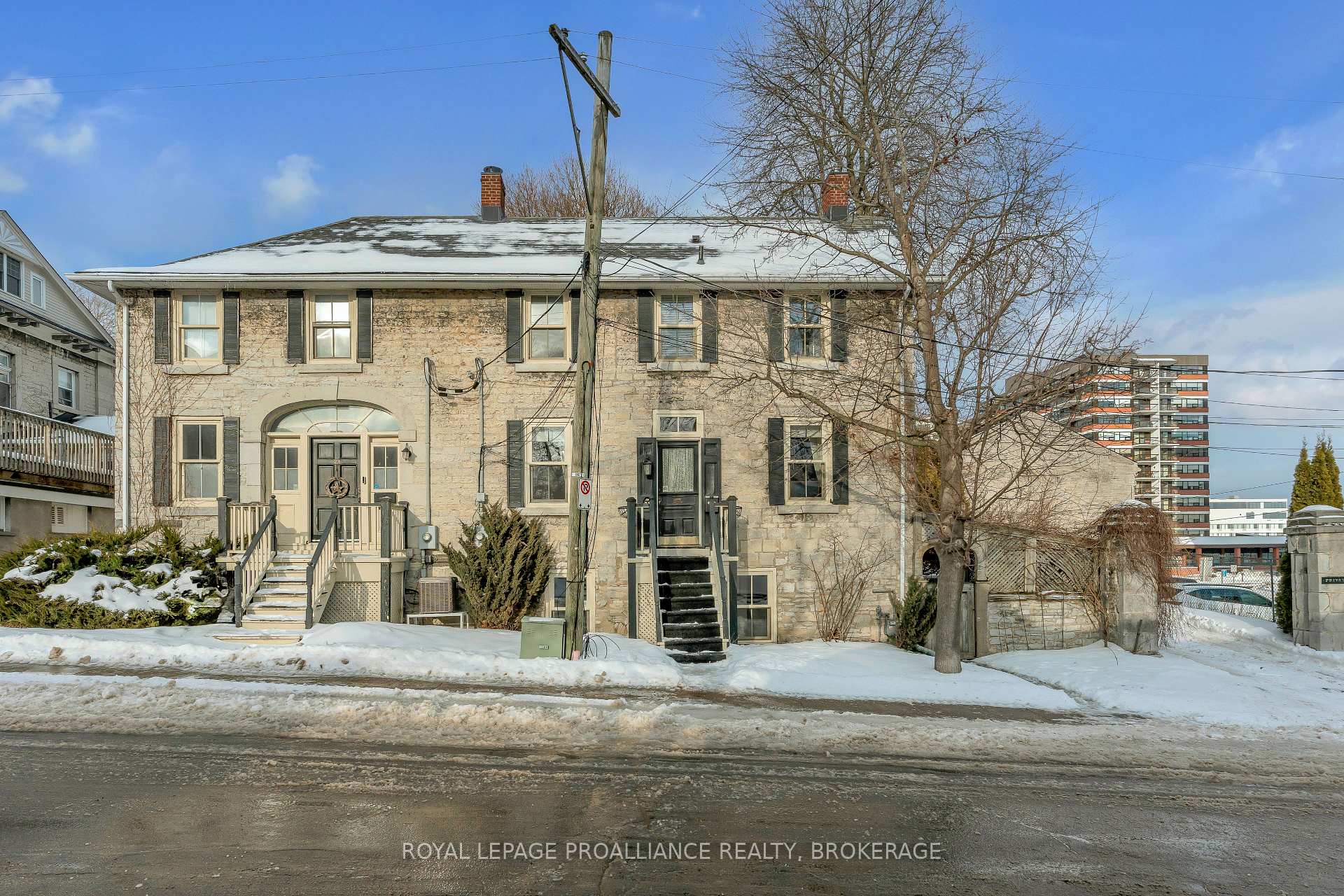Photo 2 of 21 Earl Street, Kingston, Central City East — HOMEH