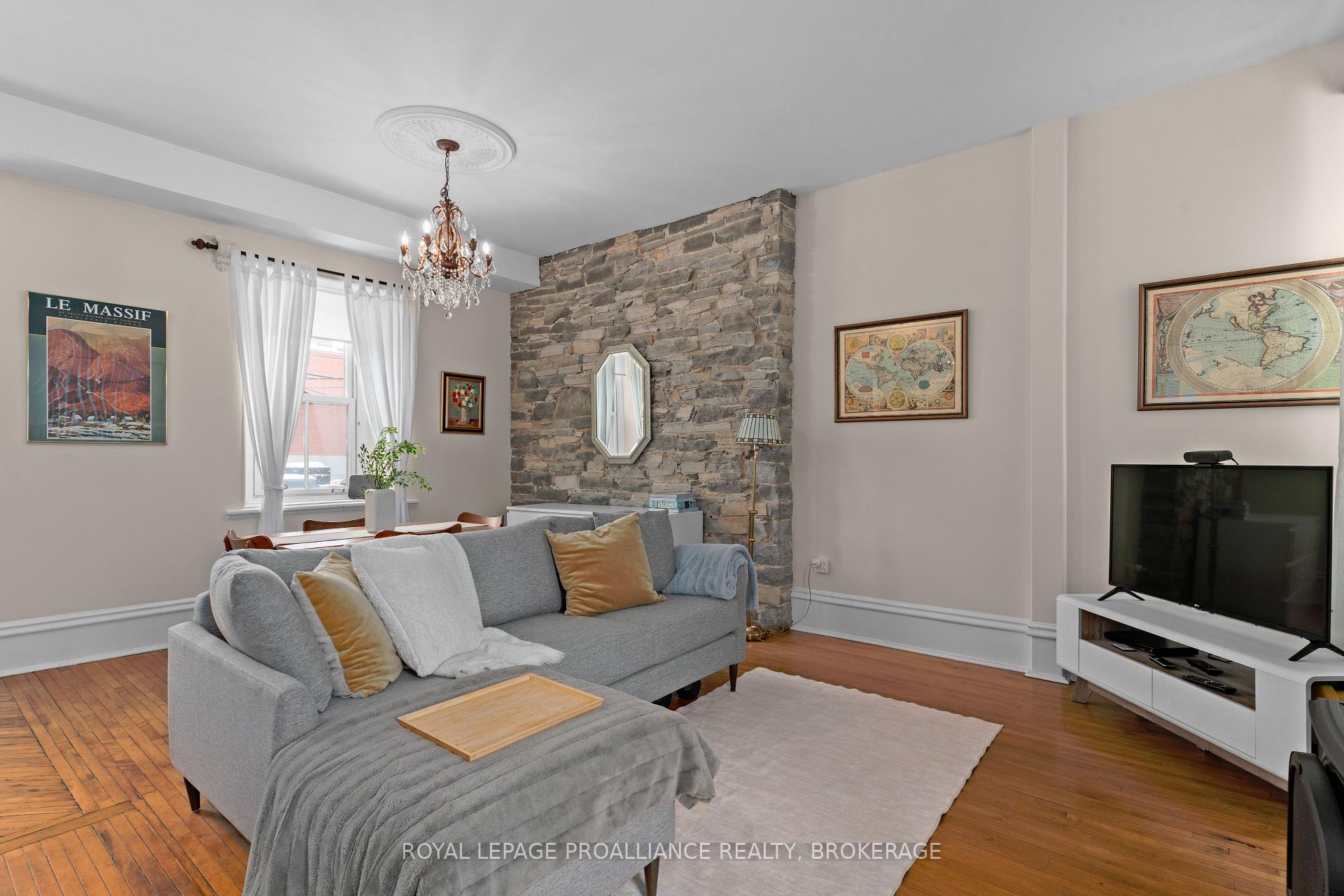 Photo 15 of 21 Earl Street, Kingston, Central City East — HOMEH