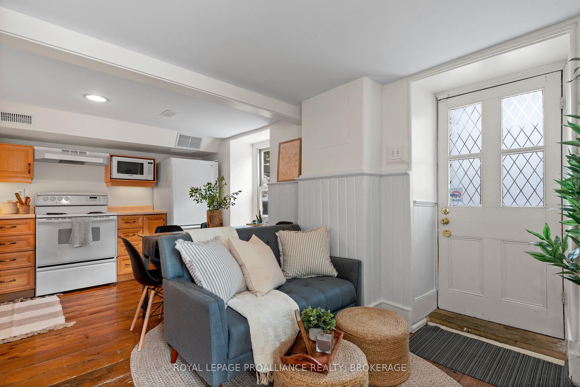 Photo 36 of 21 Earl Street, Kingston, Central City East — HOMEH