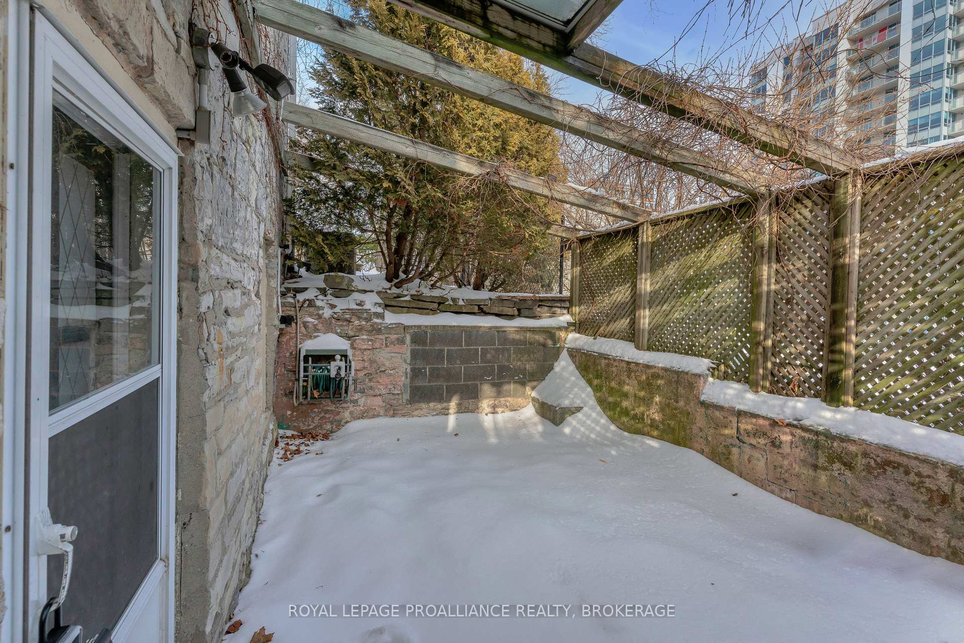 Photo 41 of 21 Earl Street, Kingston, Central City East — HOMEH