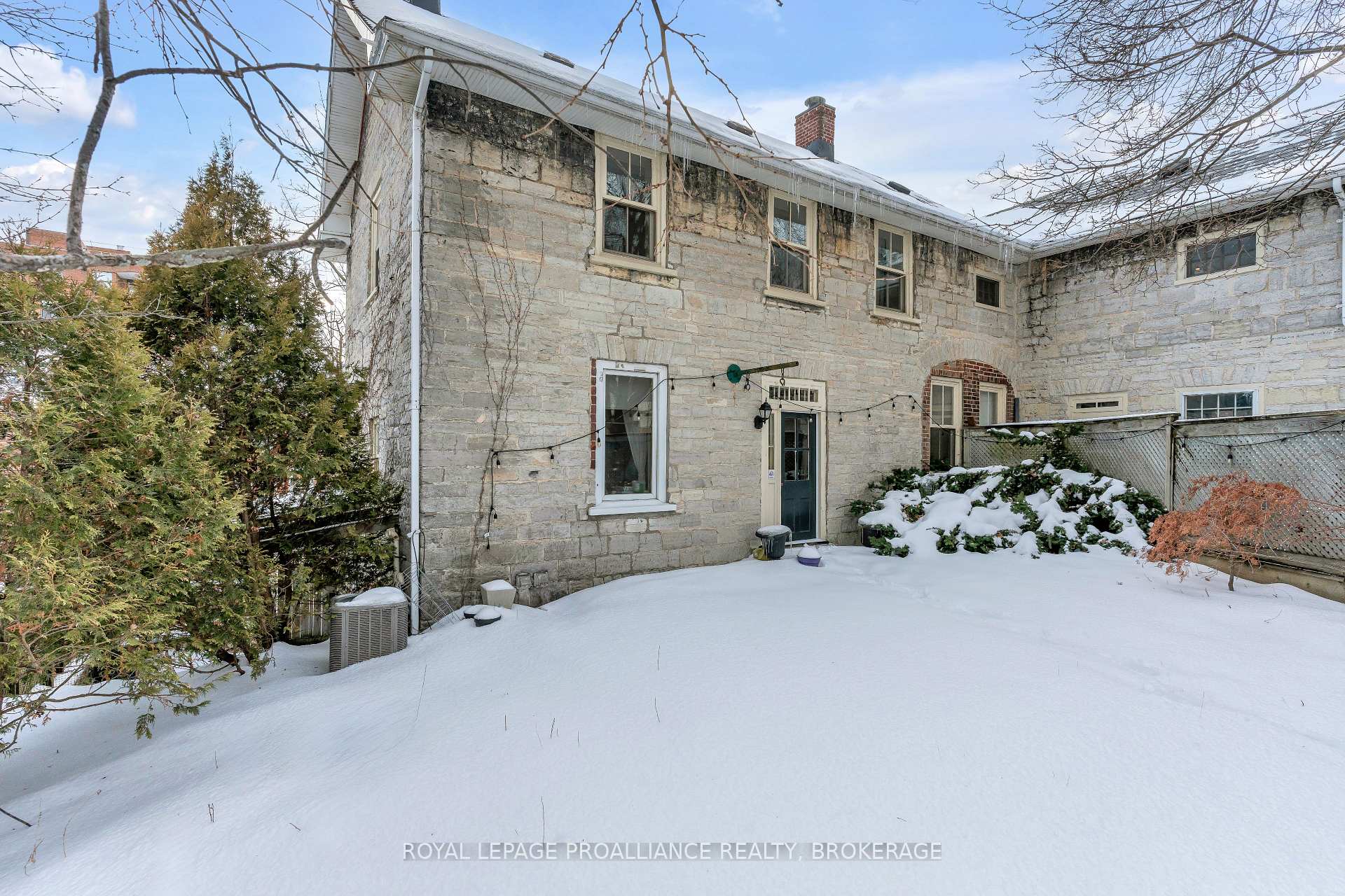 Photo 44 of 21 Earl Street, Kingston, Central City East — HOMEH