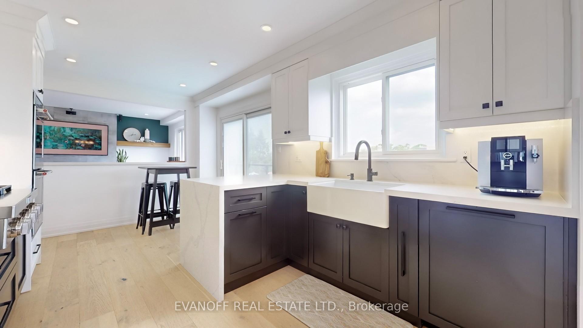 Photo 15 of 558 Edge Lane, Pickering, West Shore — HOMEH