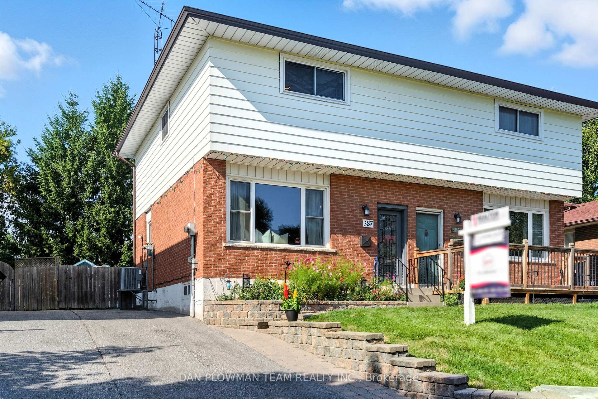 Photo 1 of 387 Surrey Drive, Oshawa, Eastdale — HOMEH