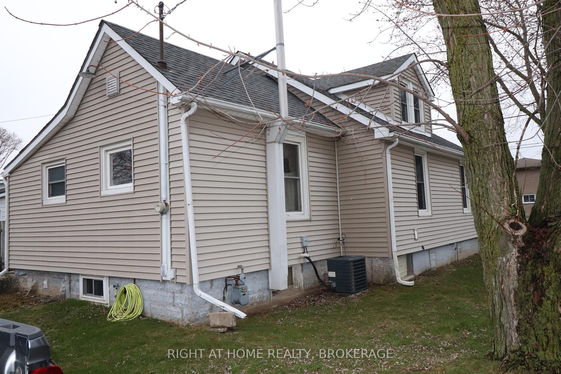 Photo 24 of 91 Knoll Street, Port Colborne, Main Street — HOMEH