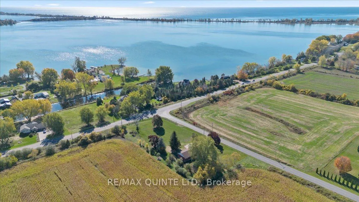 Photo 3 of 18 Conley Road, Prince Edward County, Hallowell Ward — HOMEH