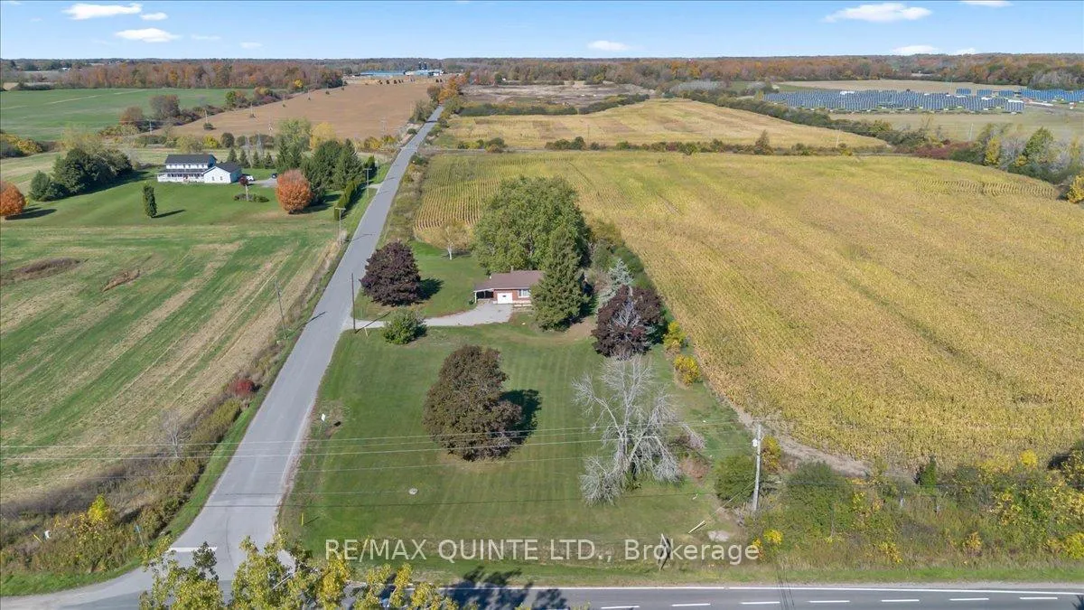 Photo 5 of 18 Conley Road, Prince Edward County, Hallowell Ward — HOMEH