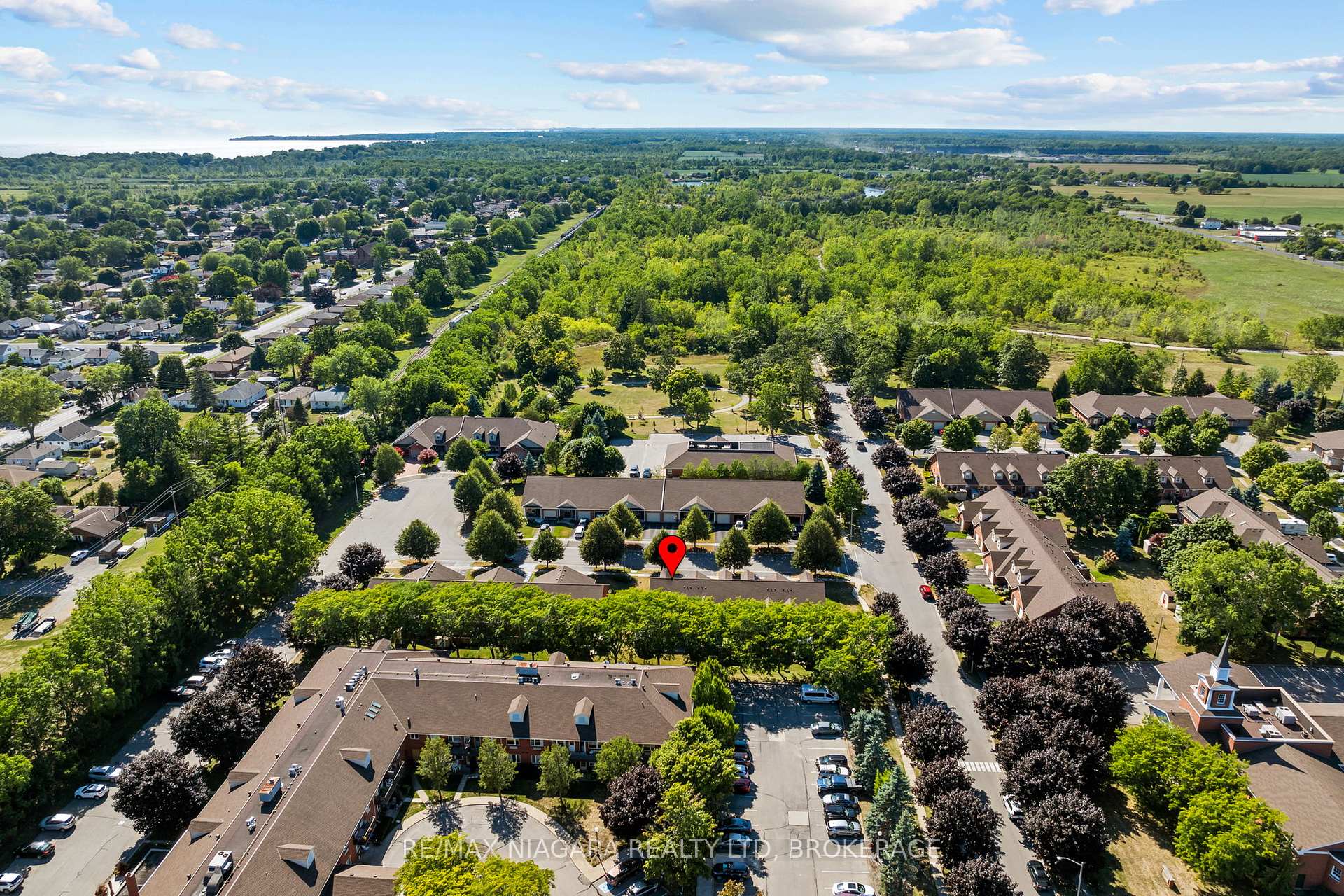 Photo 40 of 23 Portal Drive, Port Colborne, Sugarloaf — HOMEH