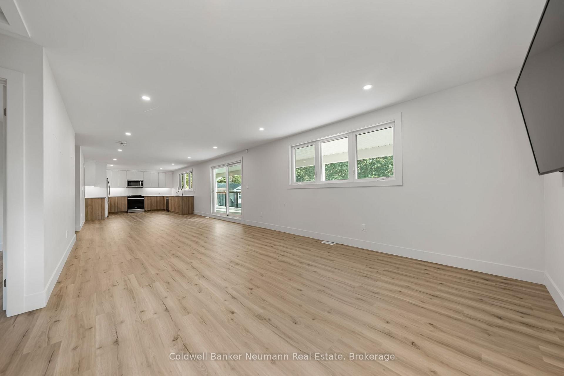 Photo 6 of 211 Carter Road, Puslinch, Rural Puslinch East — HOMEH