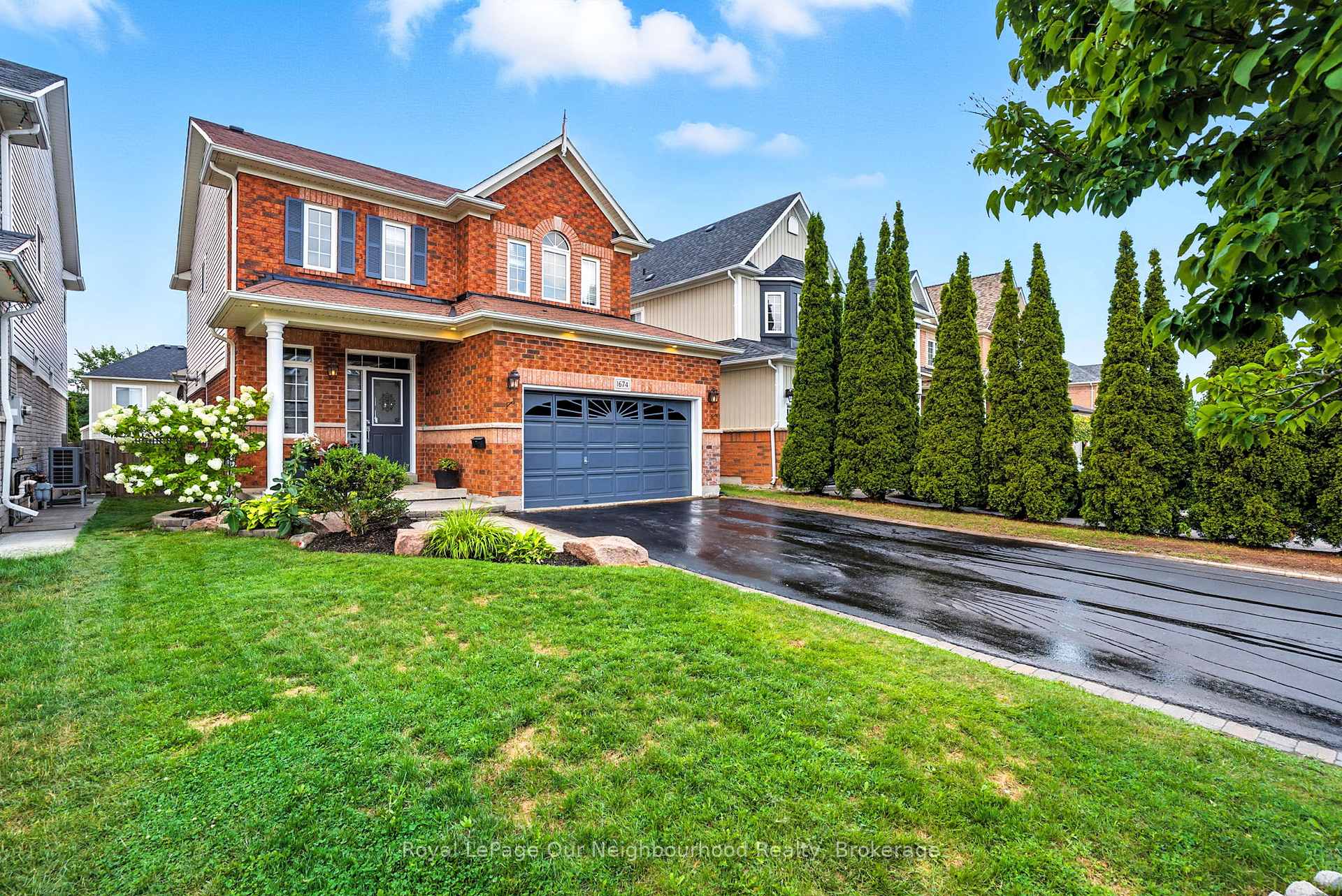 Photo 2 of 1674 Sherbrook Drive, Oshawa, Samac — HOMEH