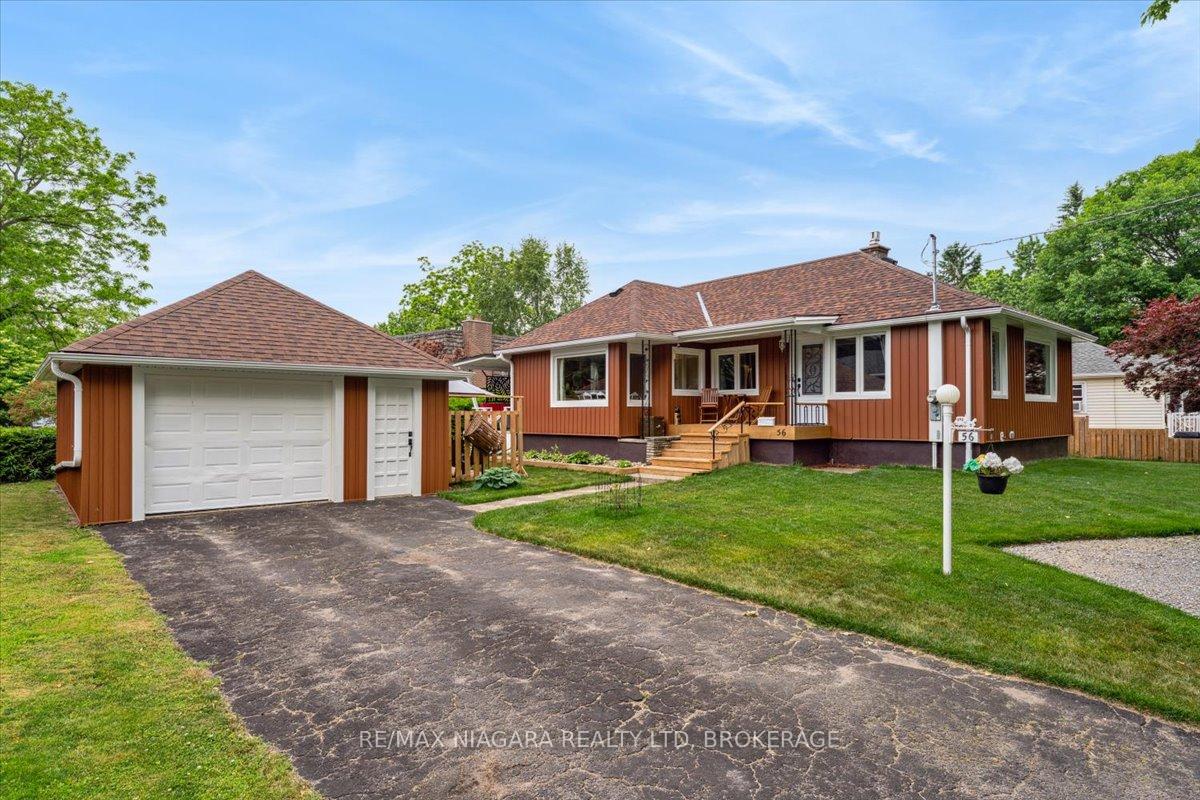 Photo 2 of 56 Oakridge Crescent, Port Colborne, Sugarloaf — HOMEH
