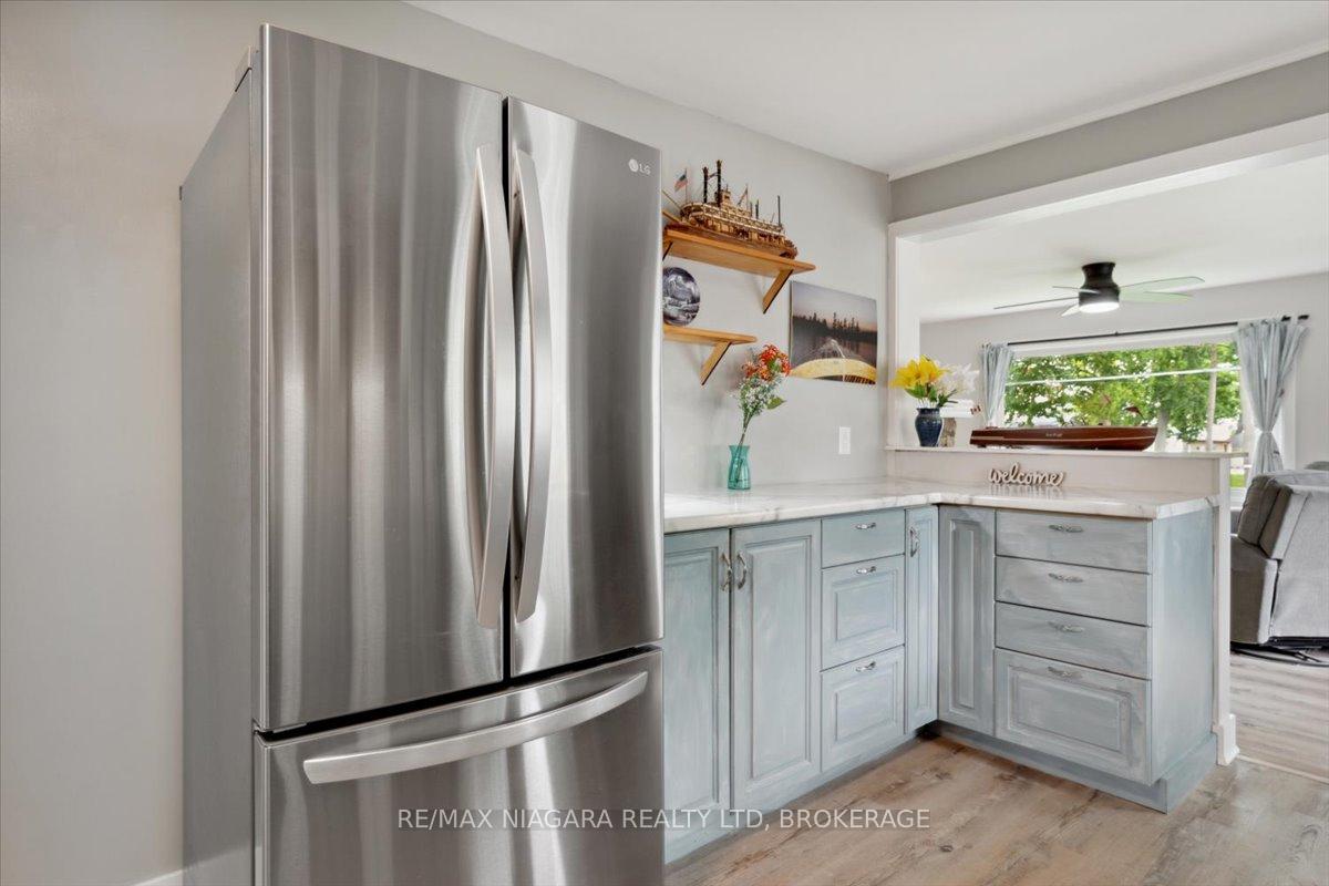 Photo 13 of 56 Oakridge Crescent, Port Colborne, Sugarloaf — HOMEH