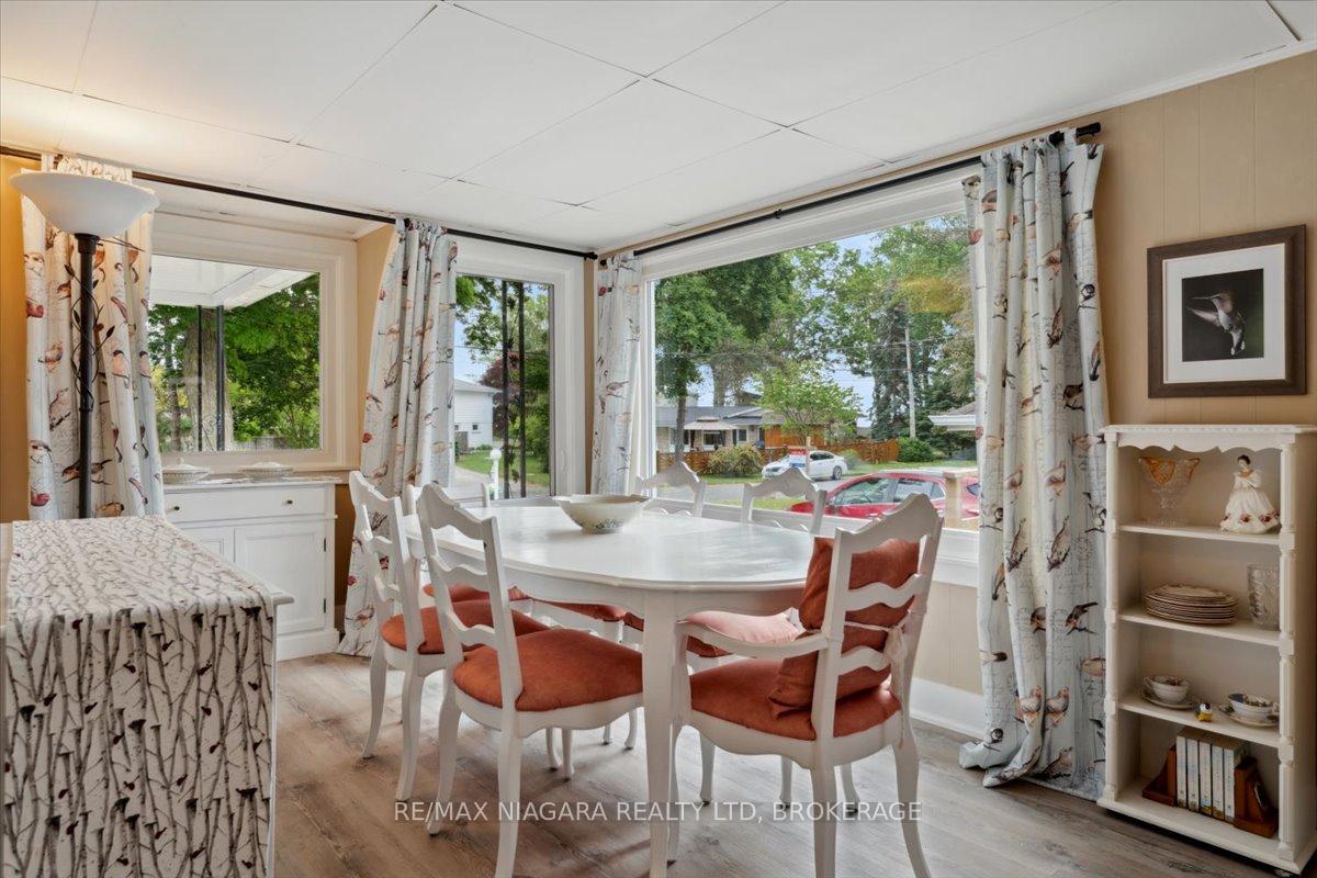 Photo 15 of 56 Oakridge Crescent, Port Colborne, Sugarloaf — HOMEH