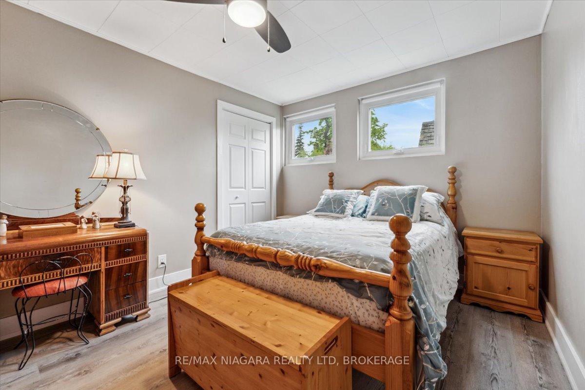 Photo 18 of 56 Oakridge Crescent, Port Colborne, Sugarloaf — HOMEH