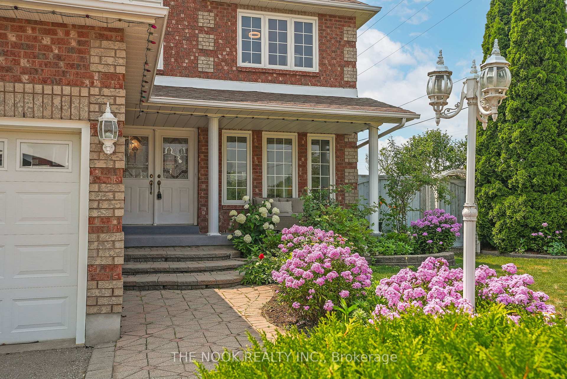 Photo 2 of 1544 Napanee Road, Pickering, Amberlea — HOMEH