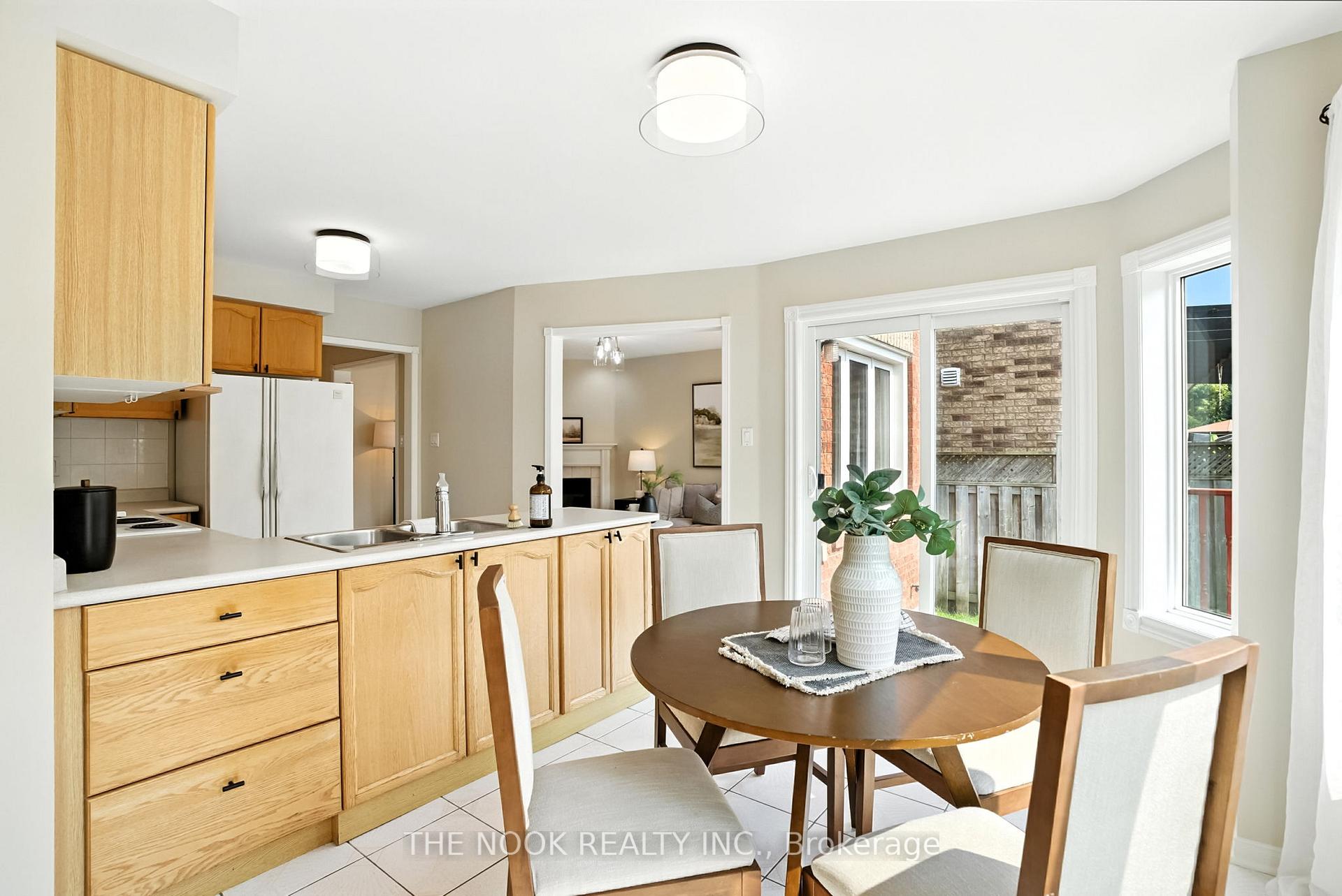 Photo 12 of 1544 Napanee Road, Pickering, Amberlea — HOMEH