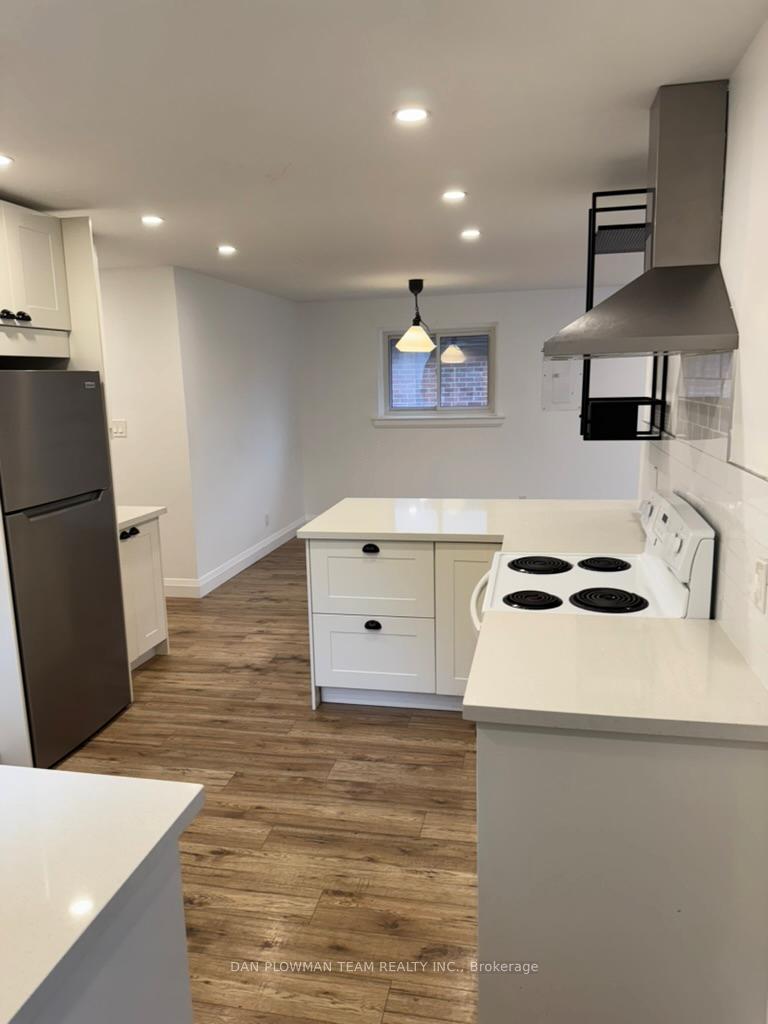Photo 7 of 744 Hillcrest Road, Pickering, West Shore — HOMEH