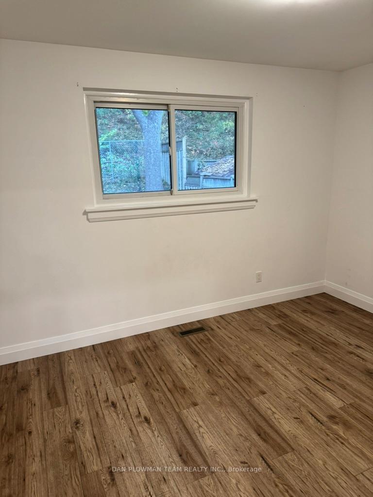 Photo 15 of 744 Hillcrest Road, Pickering, West Shore — HOMEH