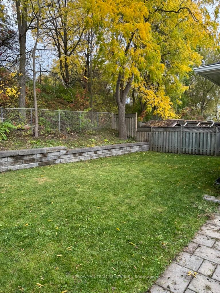 Photo 23 of 744 Hillcrest Road, Pickering, West Shore — HOMEH