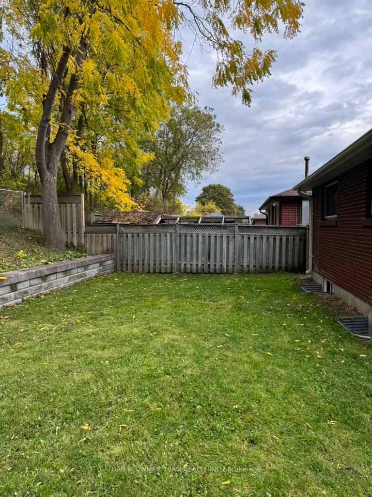 Photo 26 of 744 Hillcrest Road, Pickering, West Shore — HOMEH