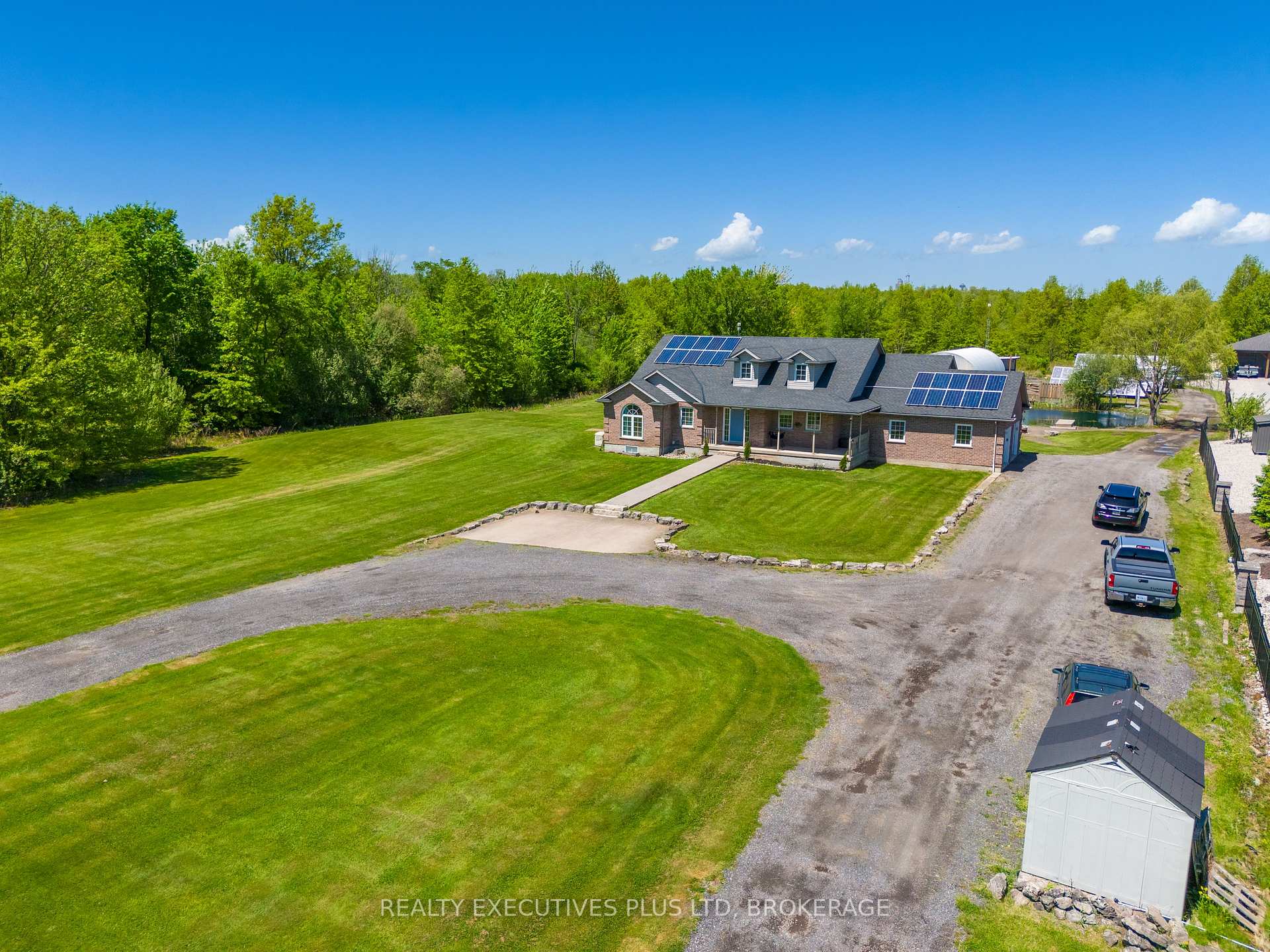 Photo 1 of 4531 Weaver Road, Niagara Falls, Lyons Creek — HOMEH