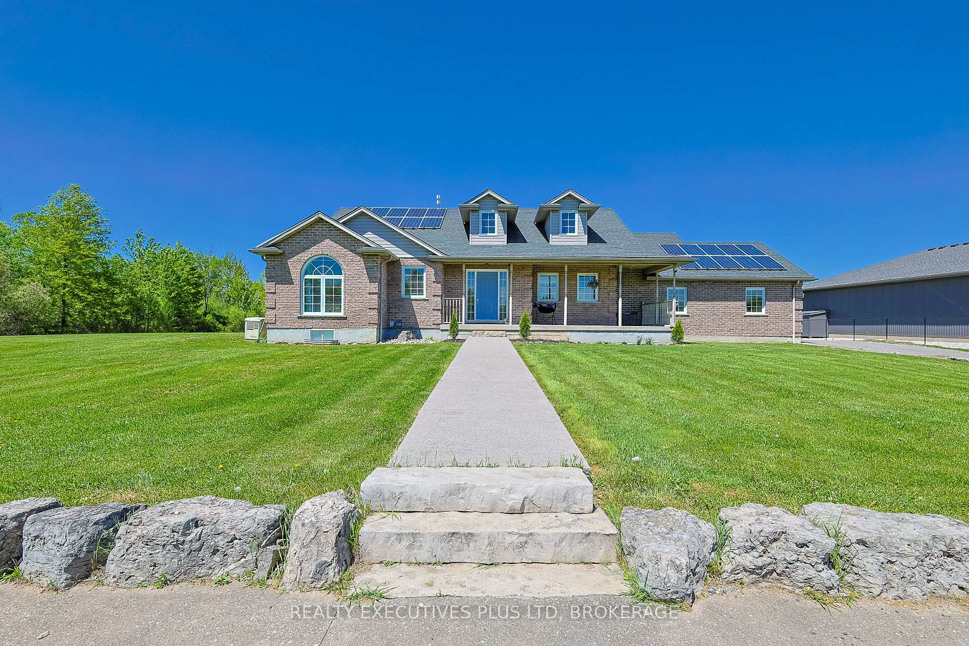 Photo 13 of 4531 Weaver Road, Niagara Falls, Lyons Creek — HOMEH